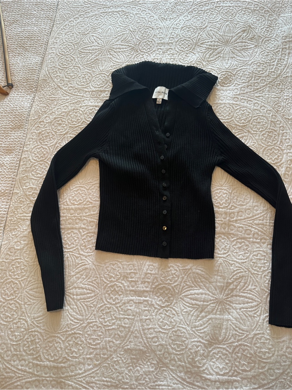 Pink Rose - Black Cropped Ribbed Button-Front Women's Sweater